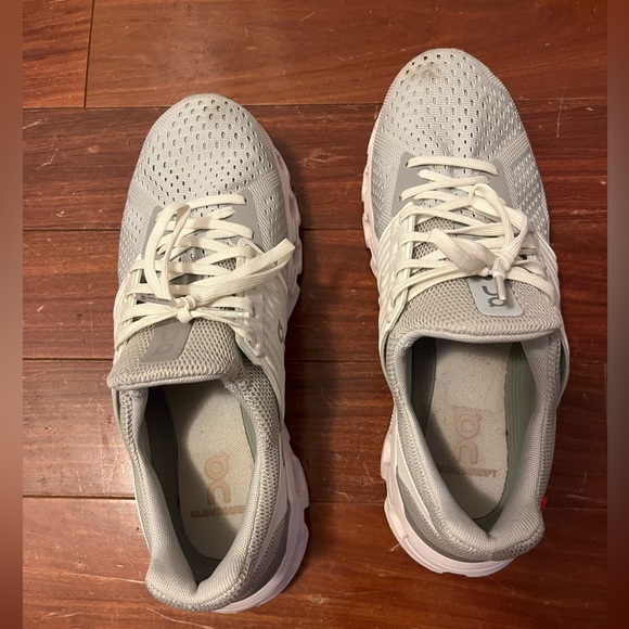 ON RUNNING CLOUDSWIFT WOMENS SIZE 9 - Picture 7 of 7